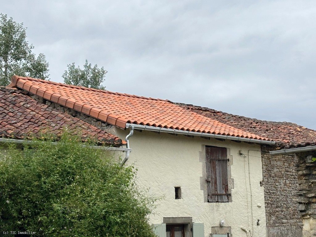 Maison à vendre, 108m², Champagne-Mouton