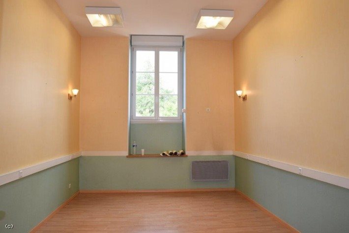 Maison à vendre, 88m², Ruffec