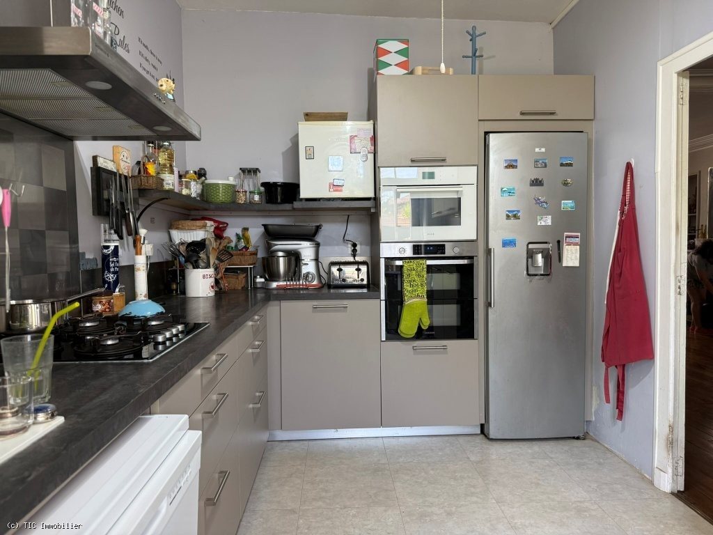 Maison à vendre, 224m², Aigre