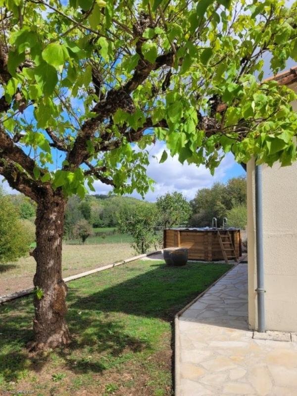 Maison à vendre, 128m², Aunac