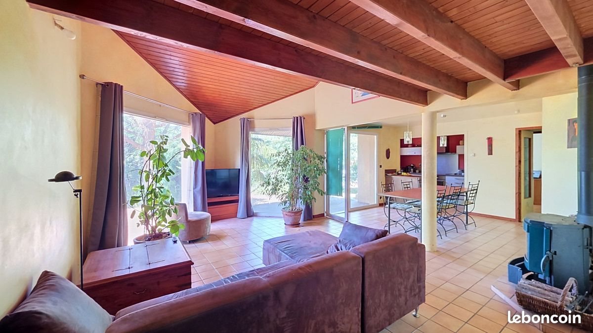Maison à vendre, 124m², Mirefleurs