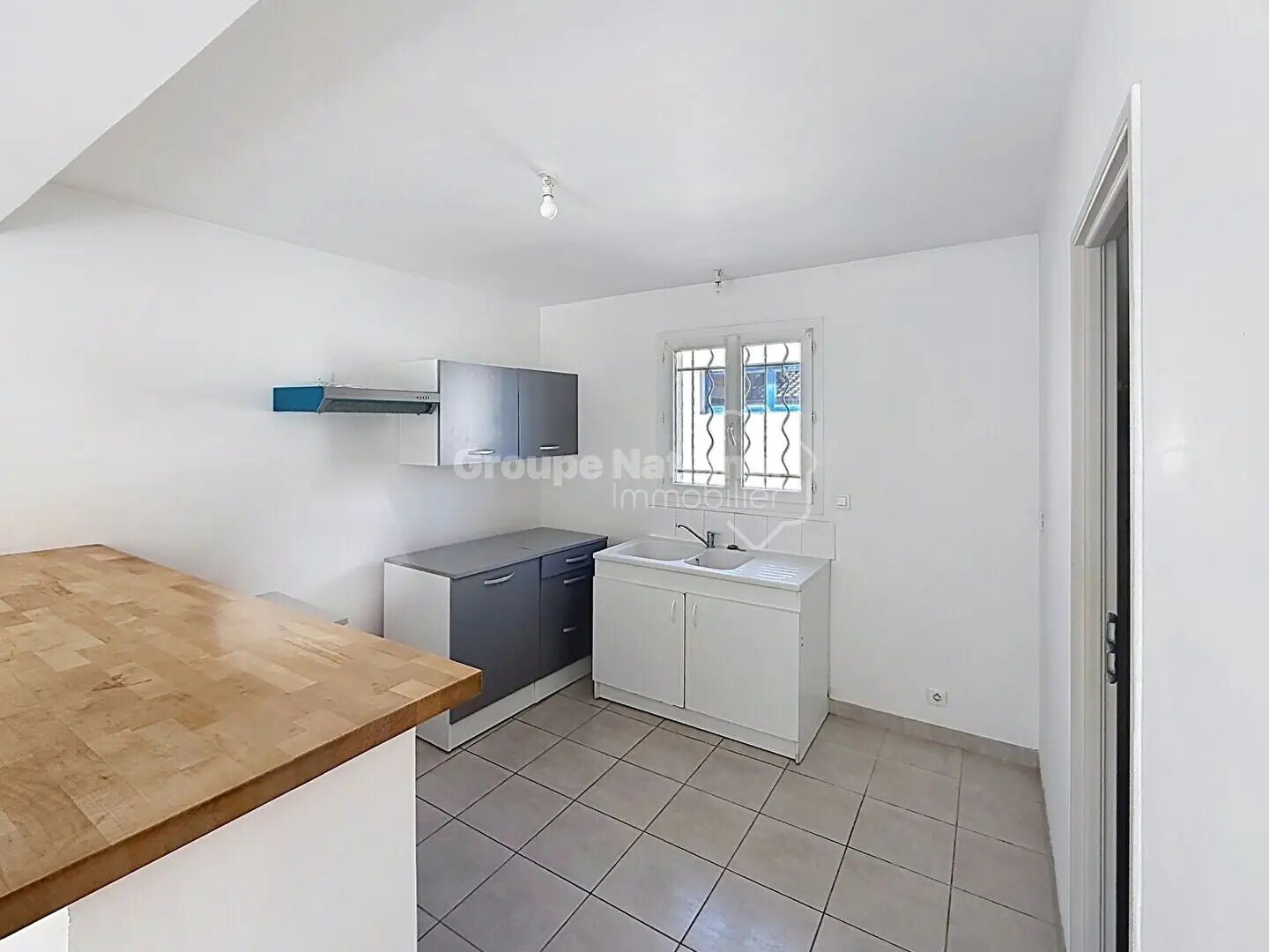 Maison à louer, 111m², Mondragon