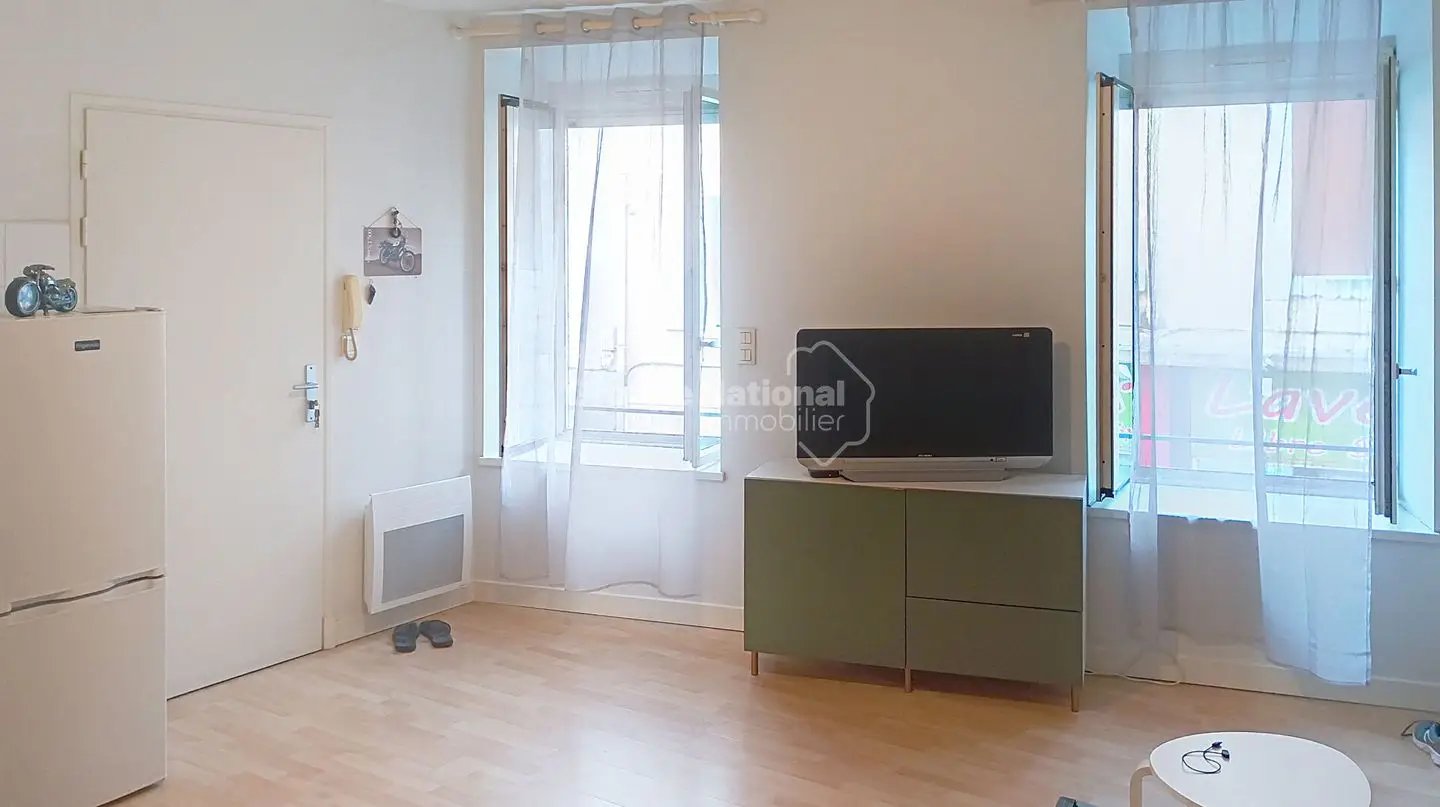 Appartement à louer, 47m², Bourg-Saint-Andéol