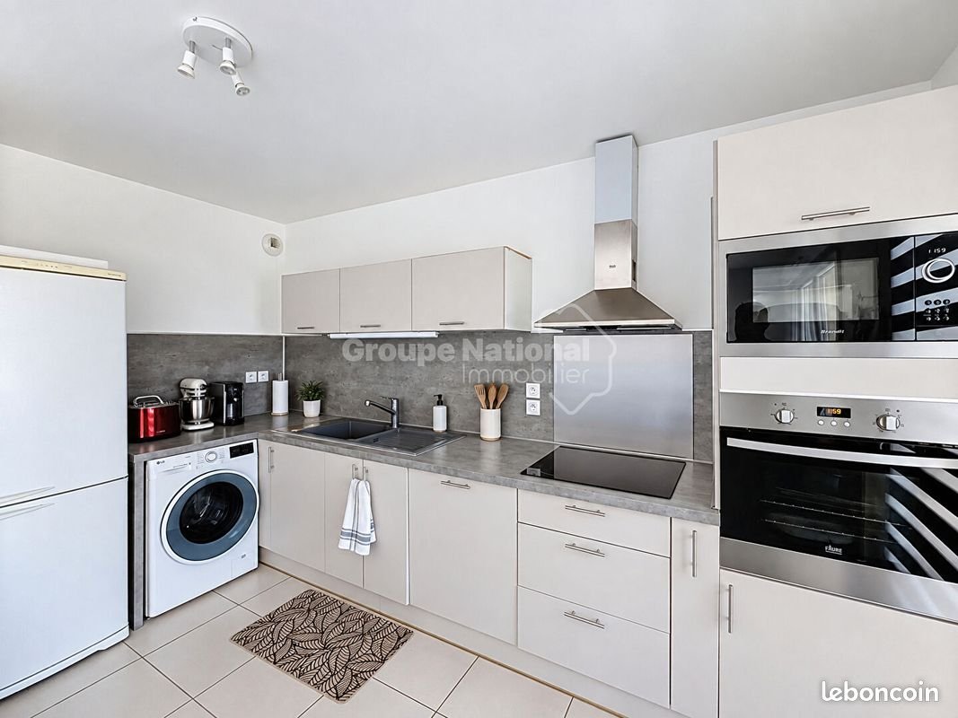Appartement à louer, 98m², Valence