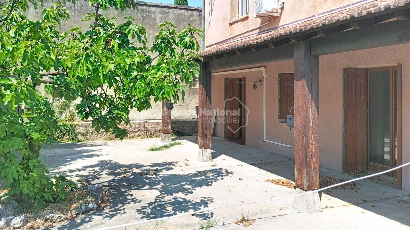 Maison à louer, 102m², Valréas