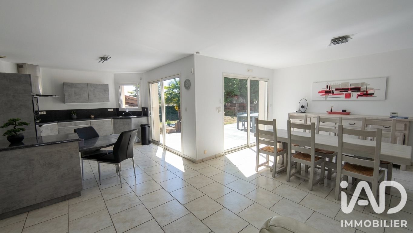 Maison à vendre, 120m², Saint-Avaugourd-des-Landes