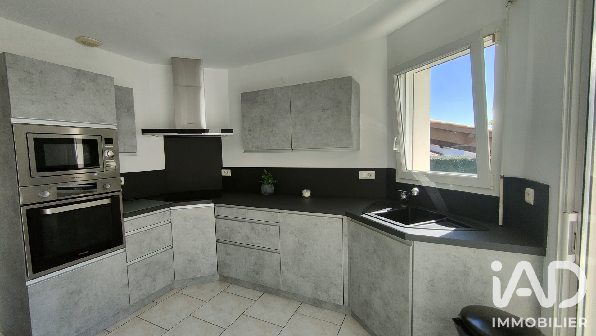 Maison à vendre, 120m², Saint-Avaugourd-des-Landes