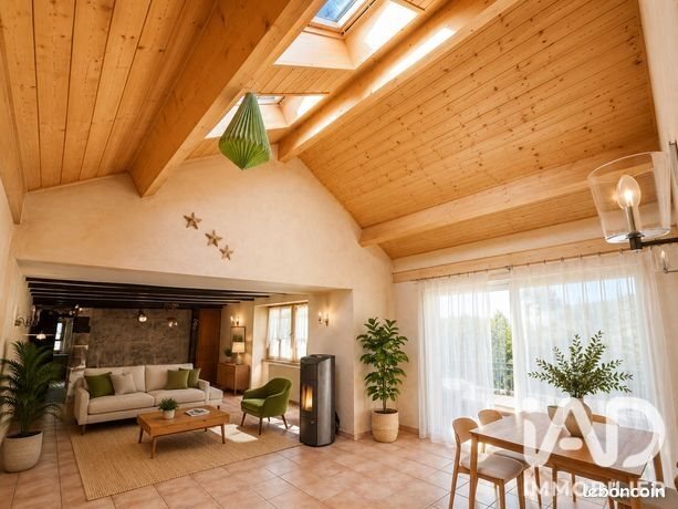Maison à vendre, 163m², Ornans