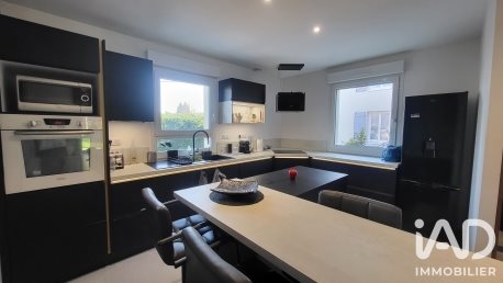 Maison à vendre, 170m², Ornans