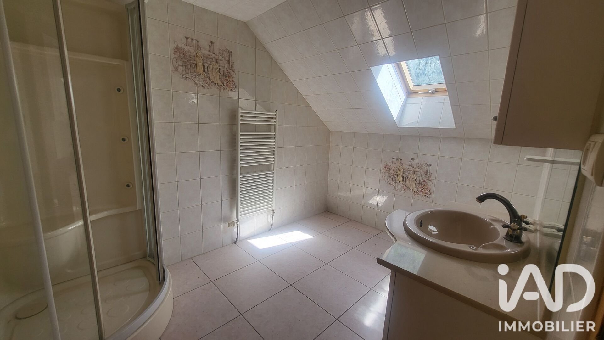 Maison à vendre, 120m², Ornans