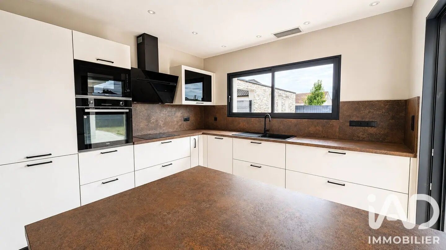 Maison à vendre, 127m², Sauvagnon