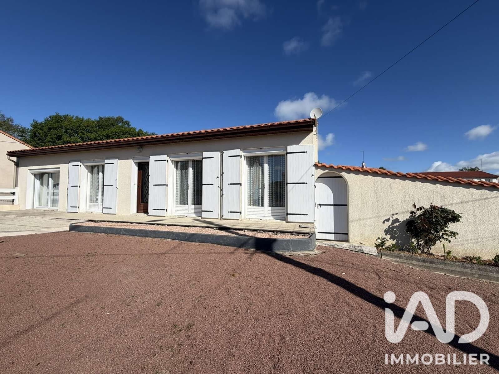 Maison à vendre, 117m², Châtillon-sur-Thouet