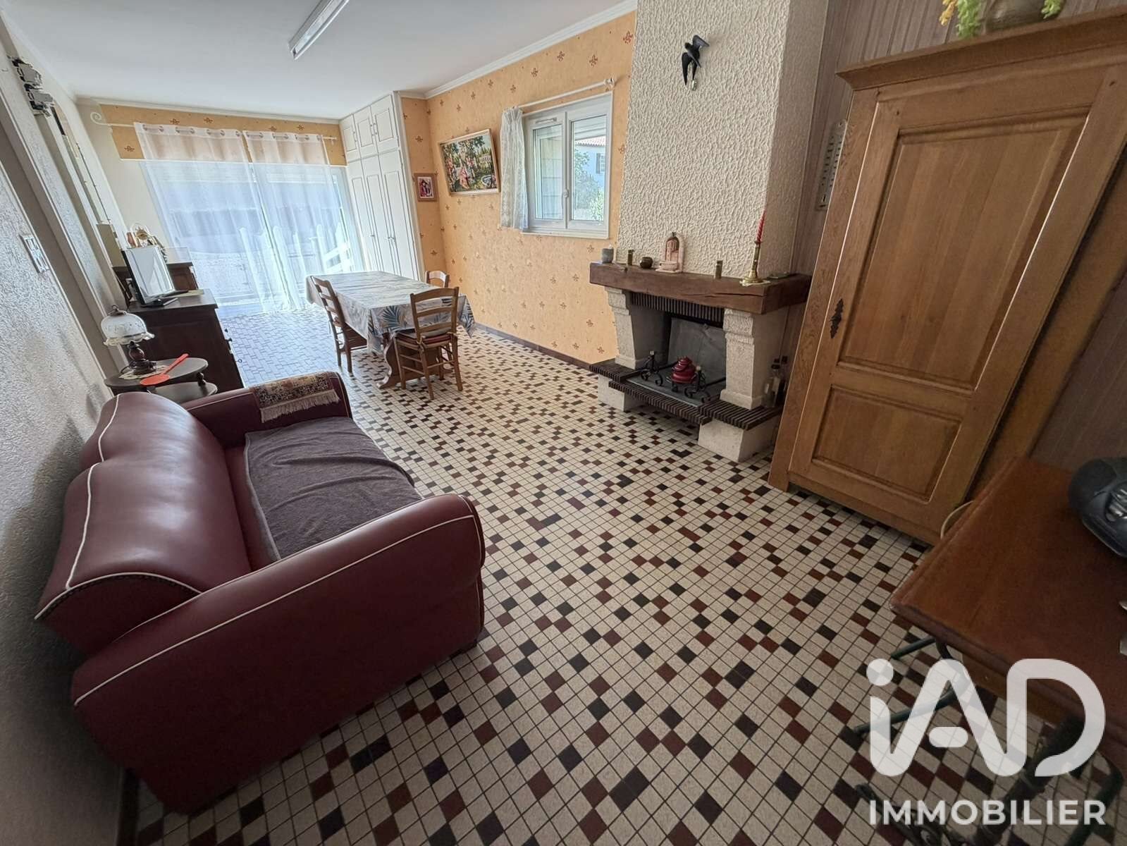 Maison à vendre, 117m², Châtillon-sur-Thouet
