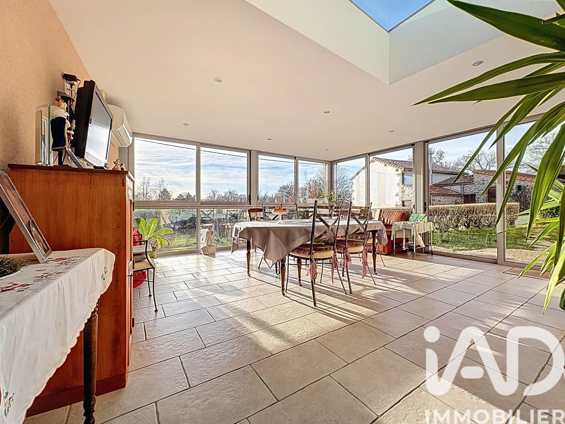 Maison à vendre, 190m², Saint-Aubin-le-Cloud