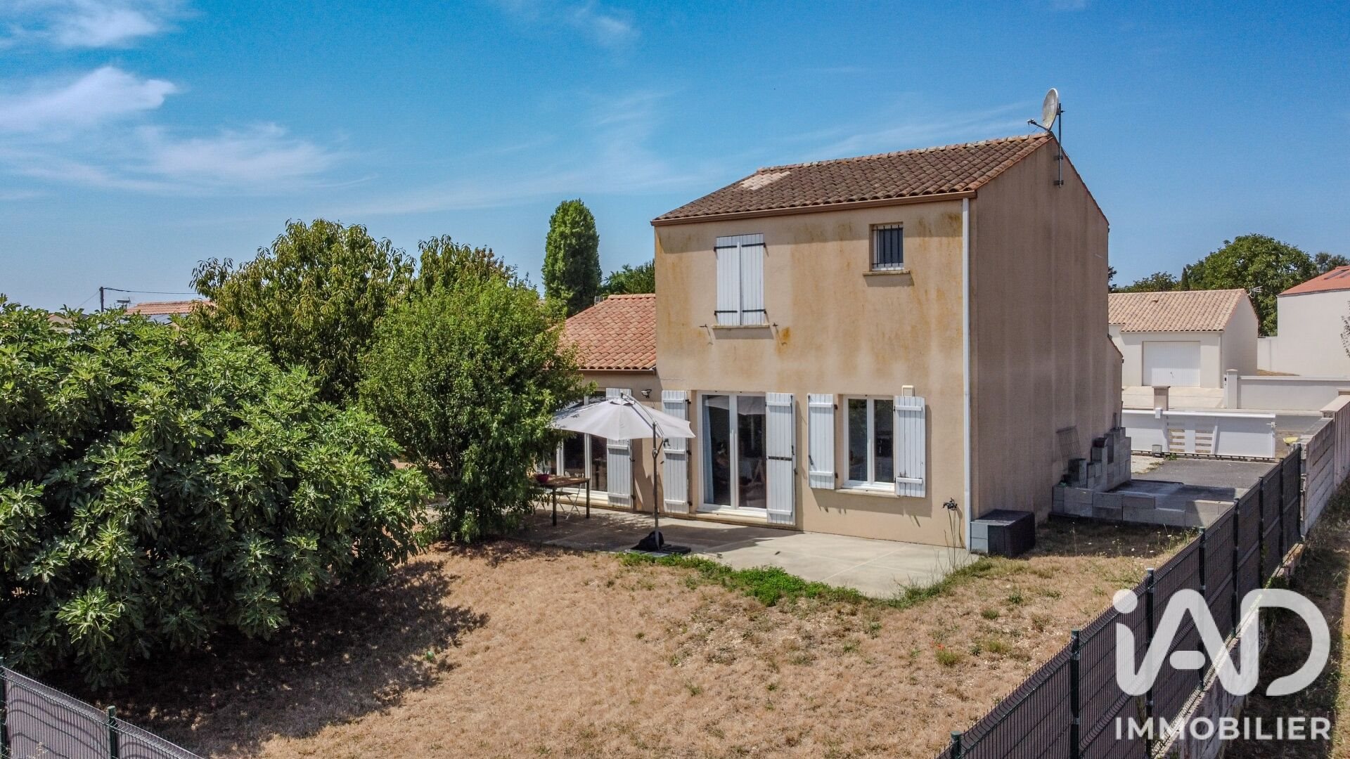 Maison à vendre, 114m², Lussant
