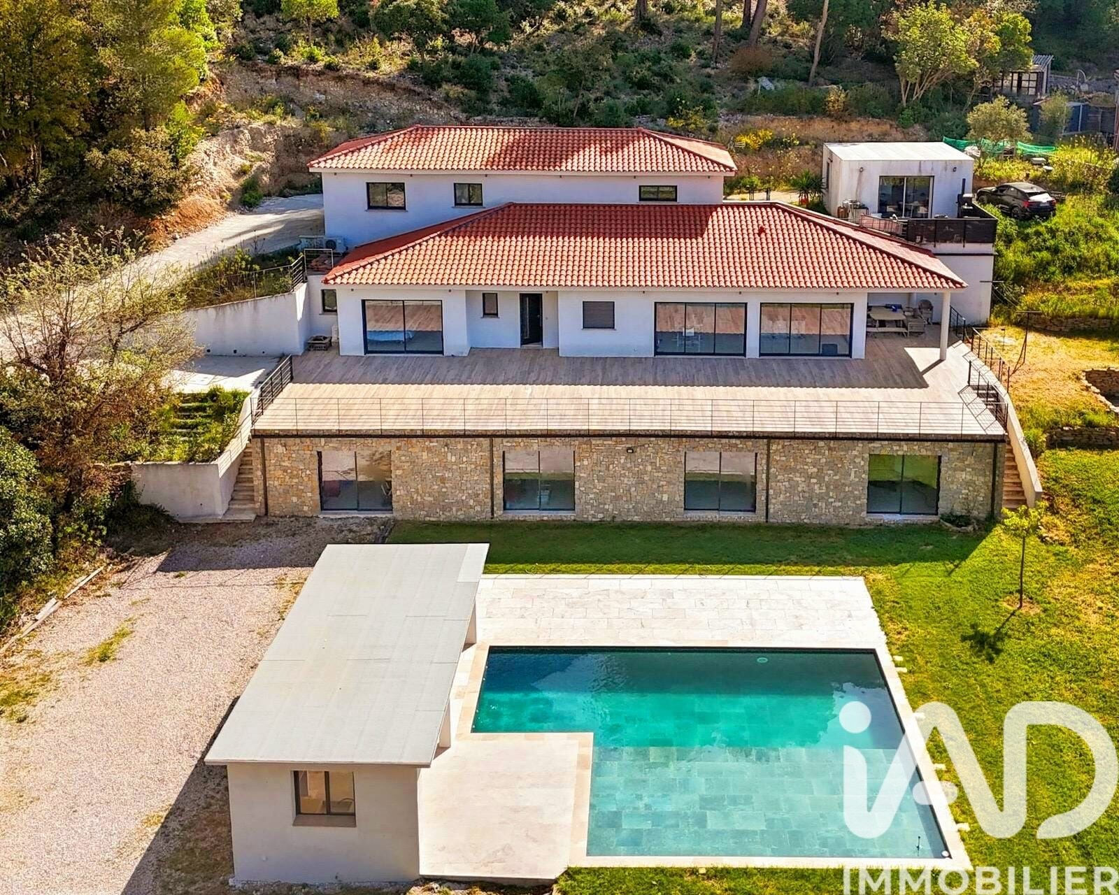 Maison à vendre, 330m², Gémenos