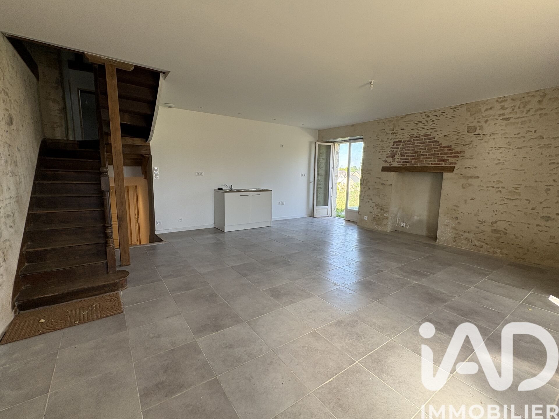 Maison à vendre, 116m², Thourie