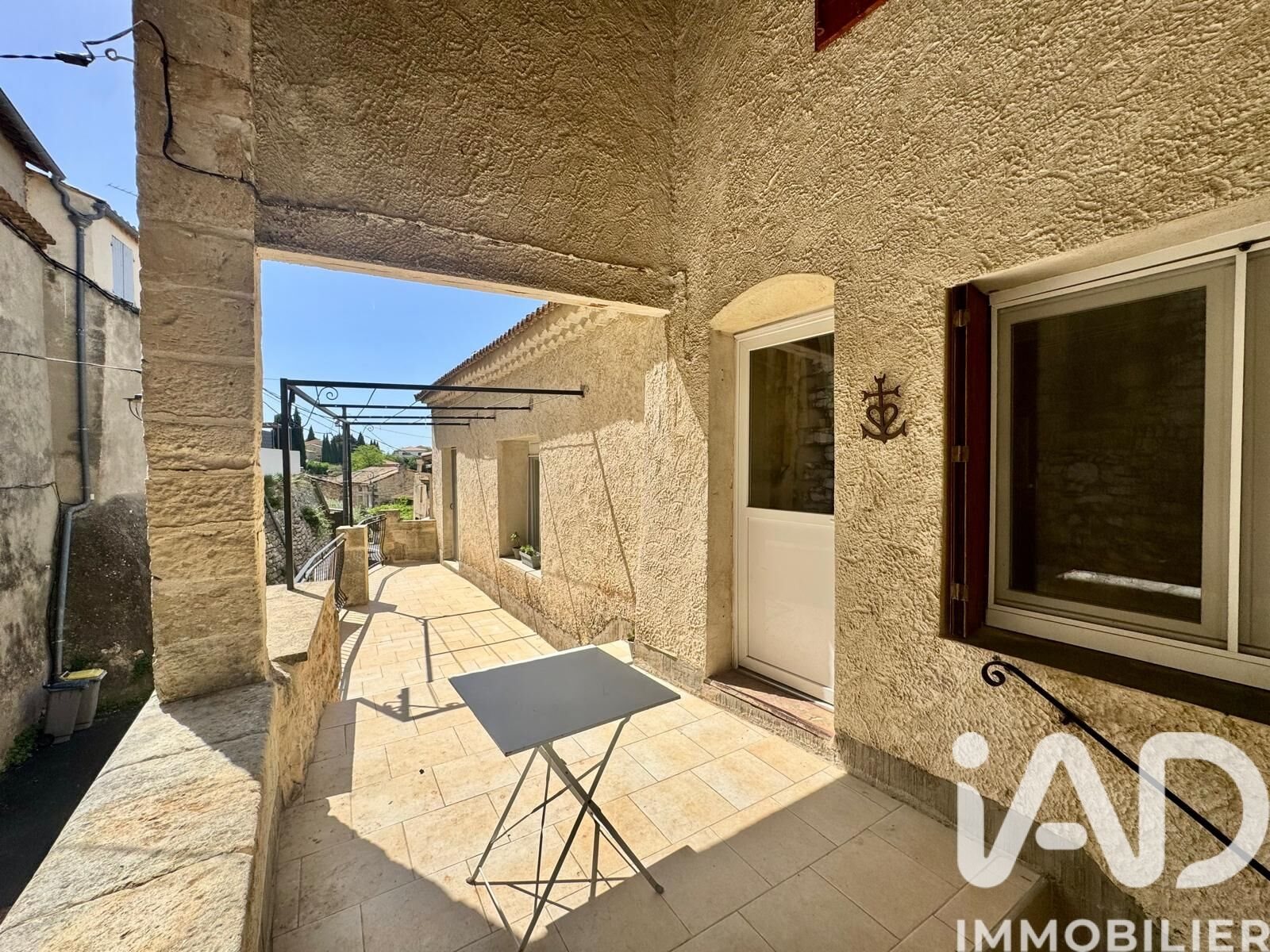 Maison à vendre, 121m², Estézargues