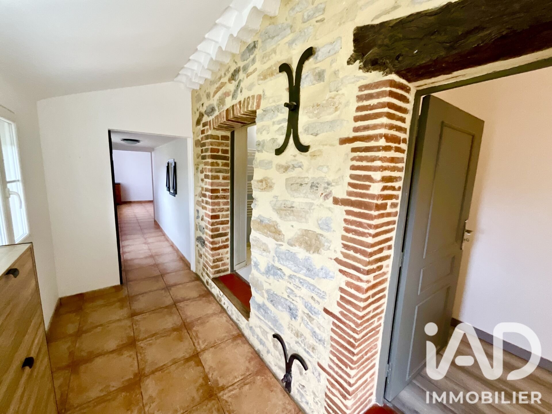 Maison à vendre, 140m², Saint-Julien-les-Rosiers
