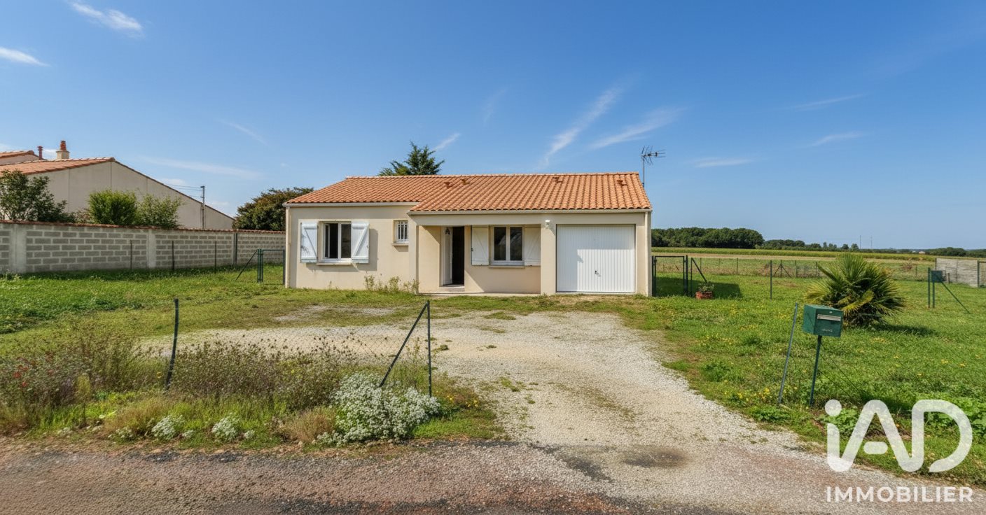 Maison à vendre, 79m², Mazeray