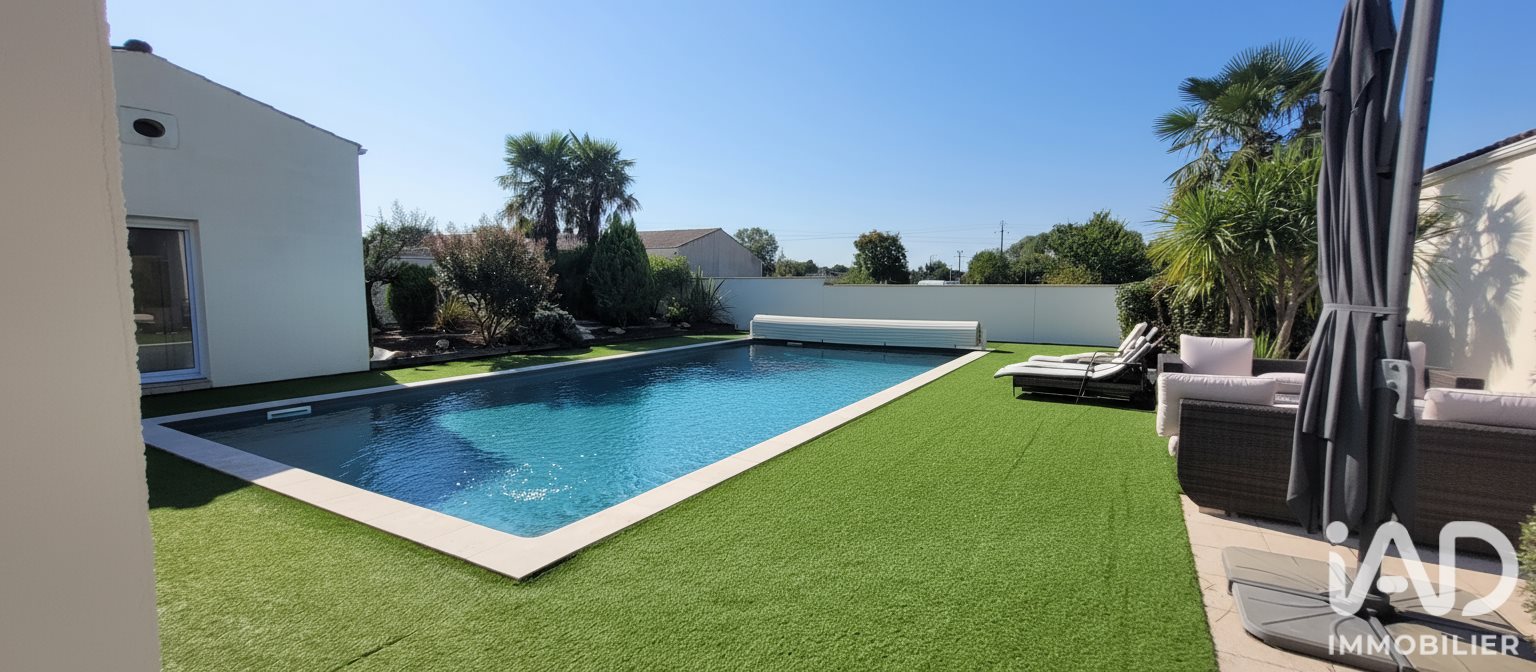 Maison à vendre, 205m², Saint-Jean-d'Angély