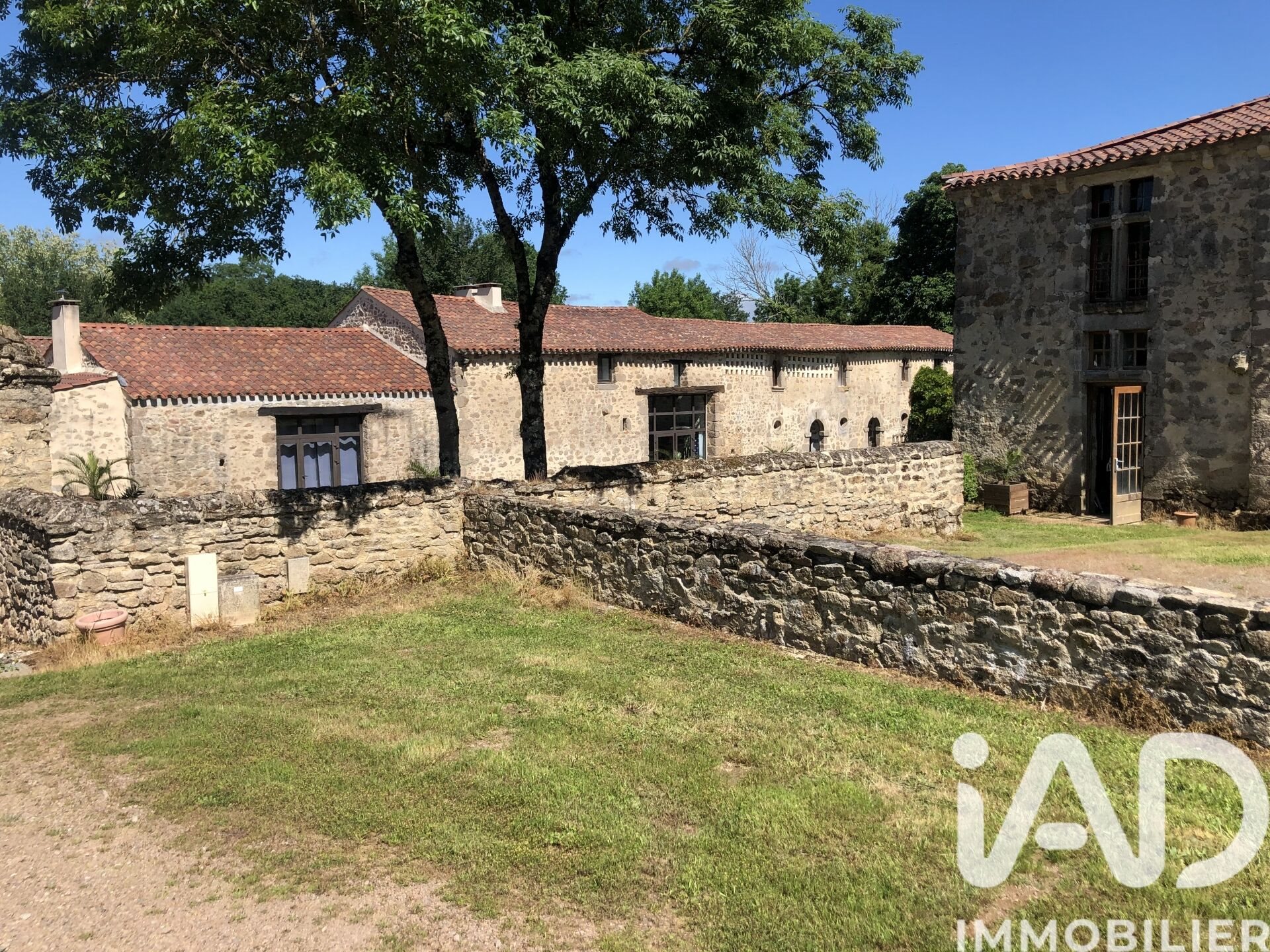 Maison à vendre, 900m², Rives de l'Yon