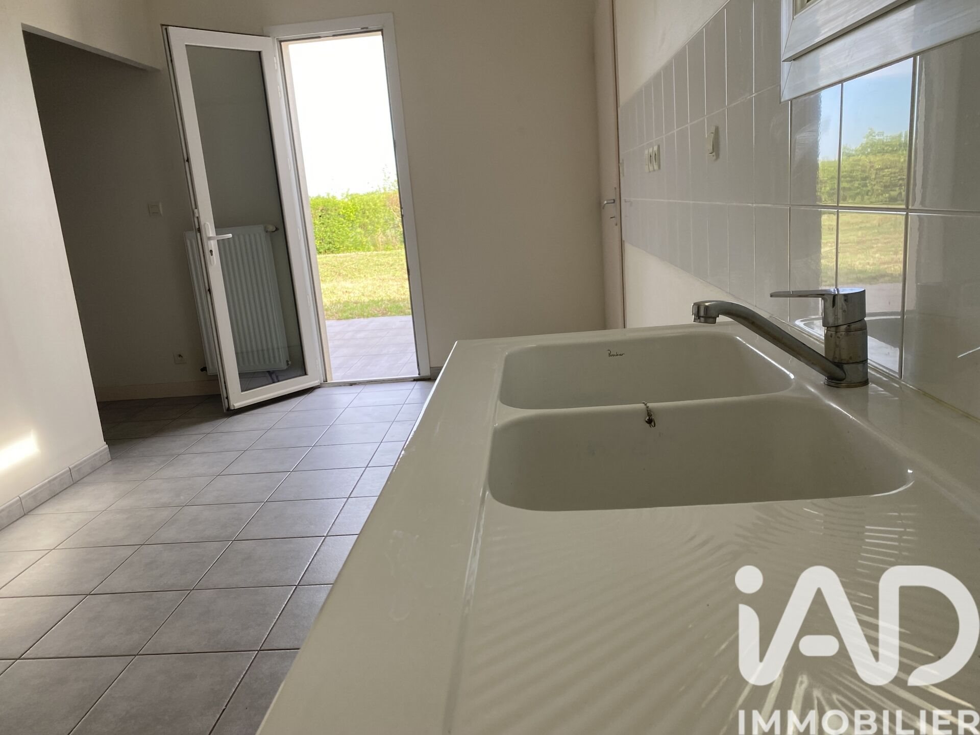 Maison à vendre, 90m², Saint-Vivien