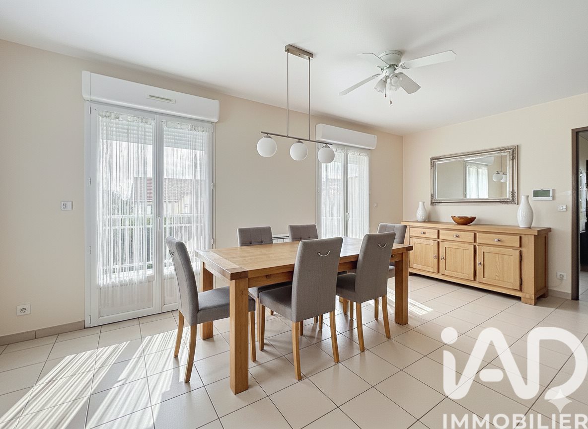 Maison à vendre, 96m², Linas