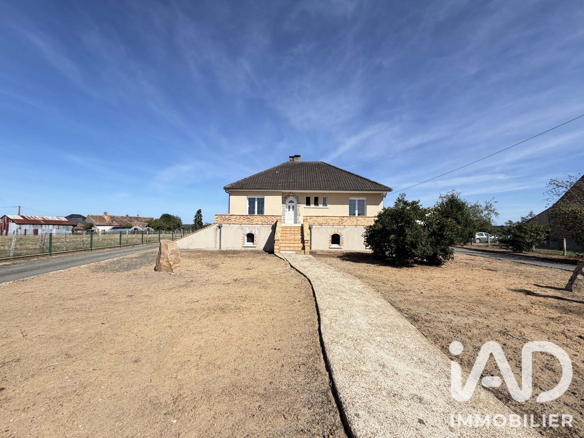 Maison à vendre, 191m², La Suze-sur-Sarthe