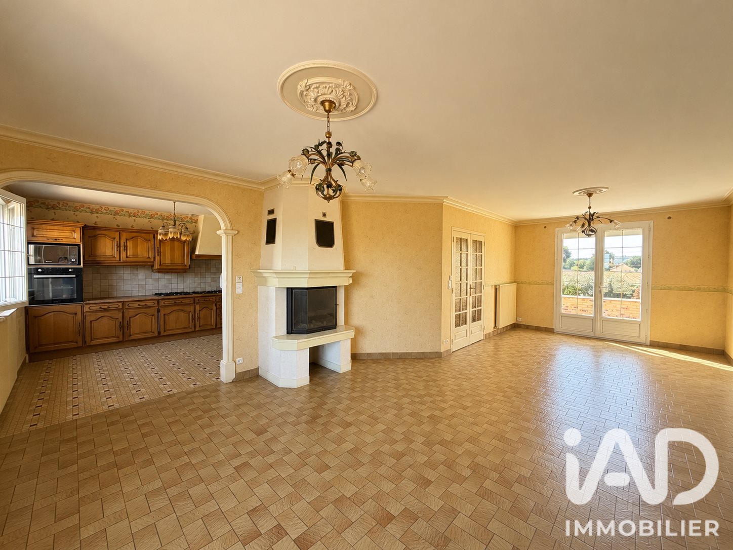 Maison à vendre, 191m², La Suze-sur-Sarthe