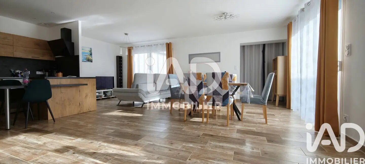 Maison à vendre, 98m², Fontenay-le-Comte