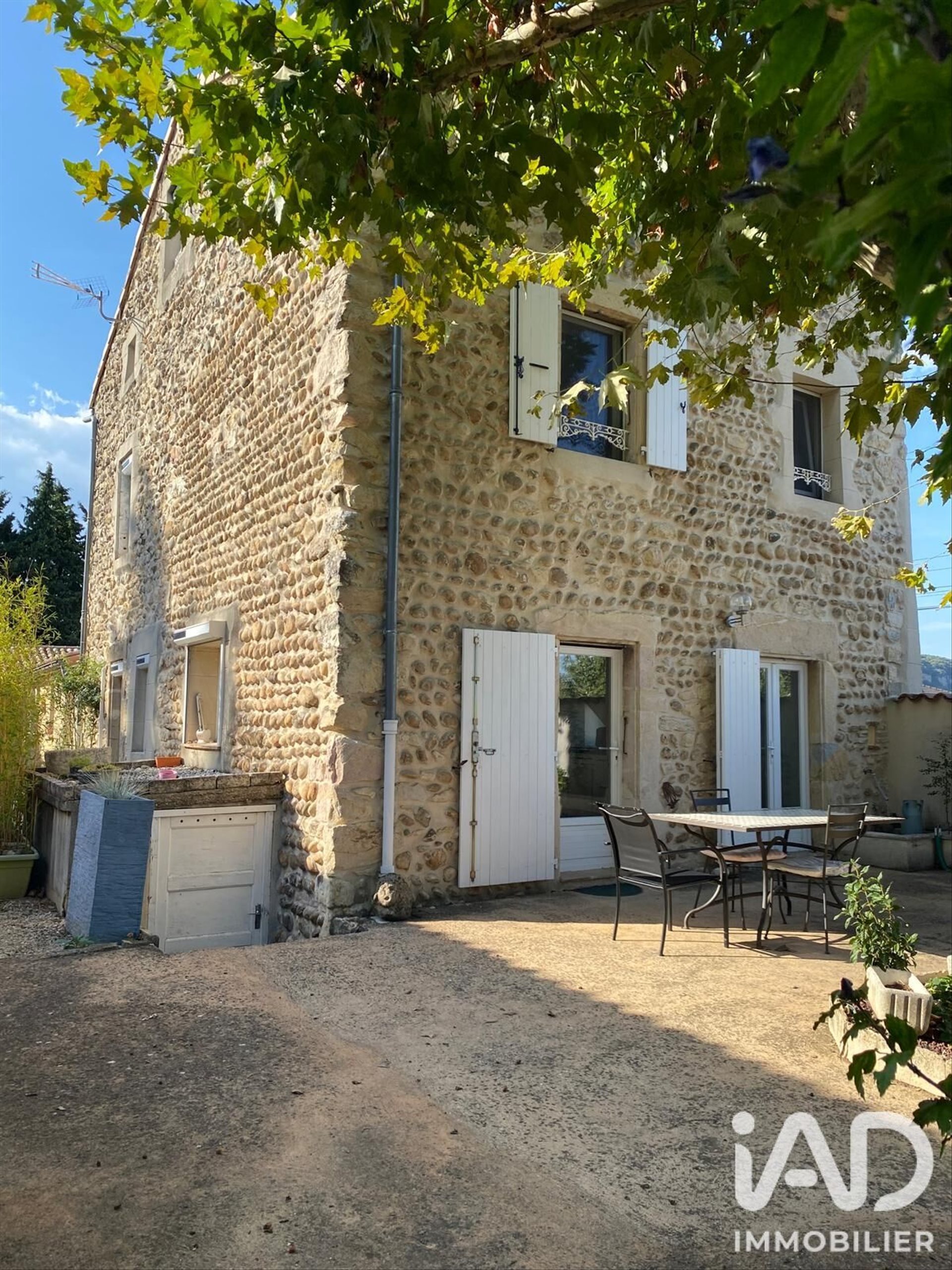 Maison à vendre, 170m², Charmes-sur-Rhône