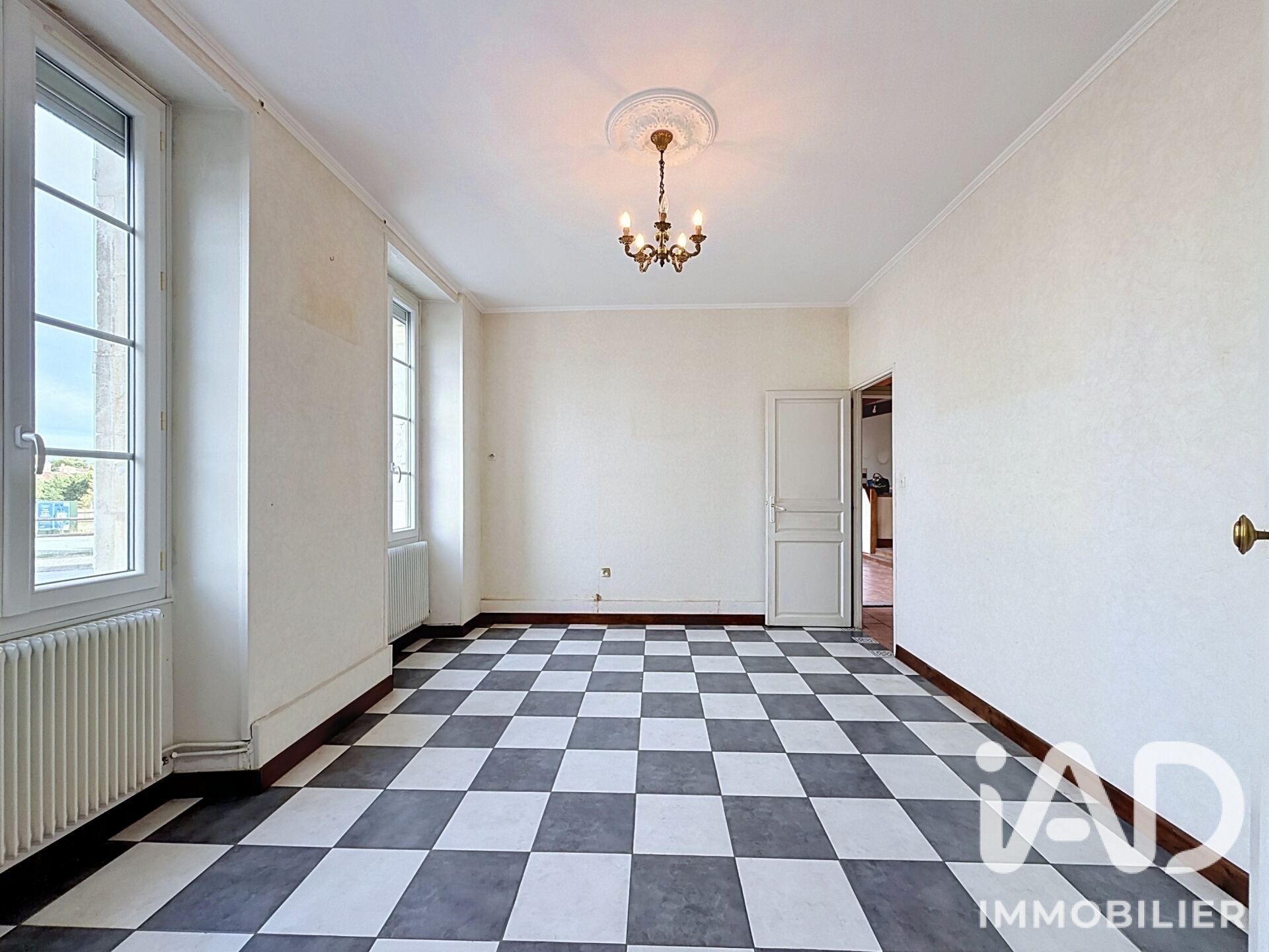 Maison à vendre, 158m², Saint-Savinien