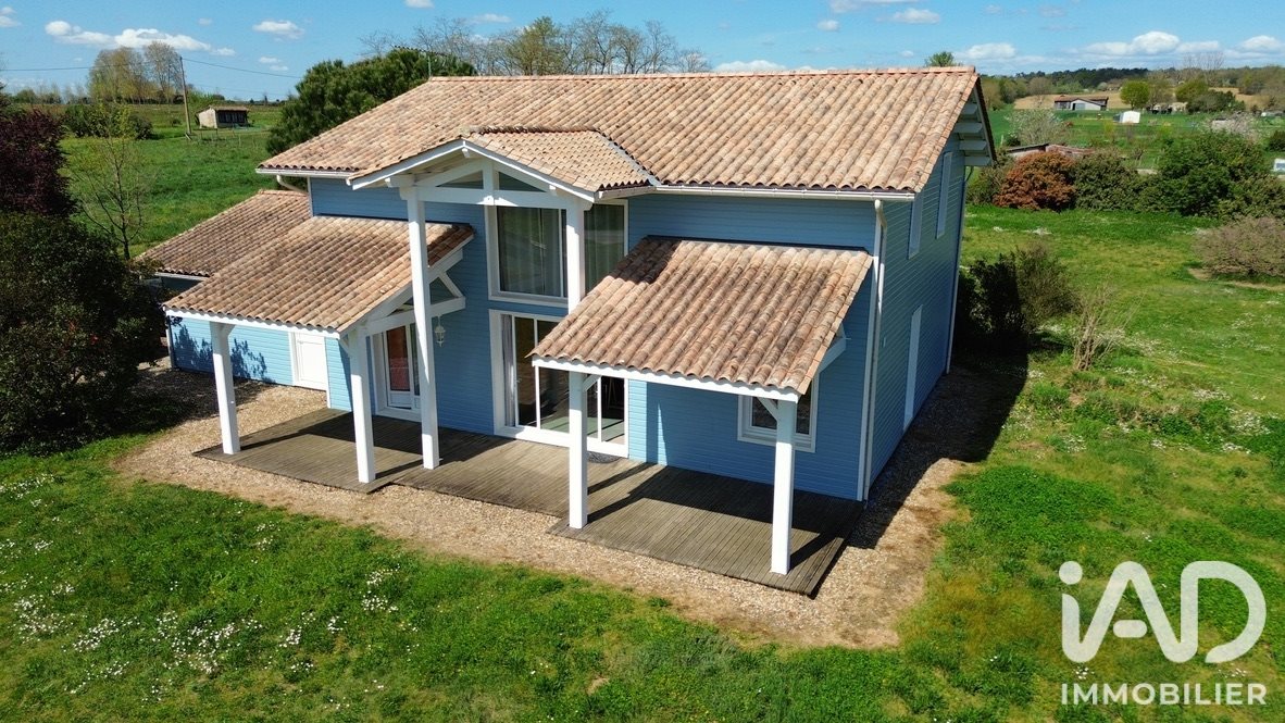 Maison à vendre, 182m², Moustier