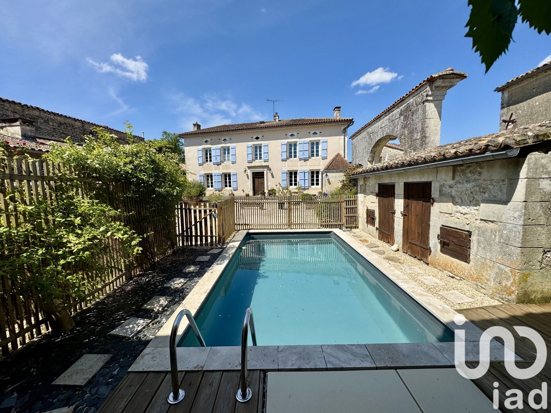 Maison à vendre, 240m², Genac