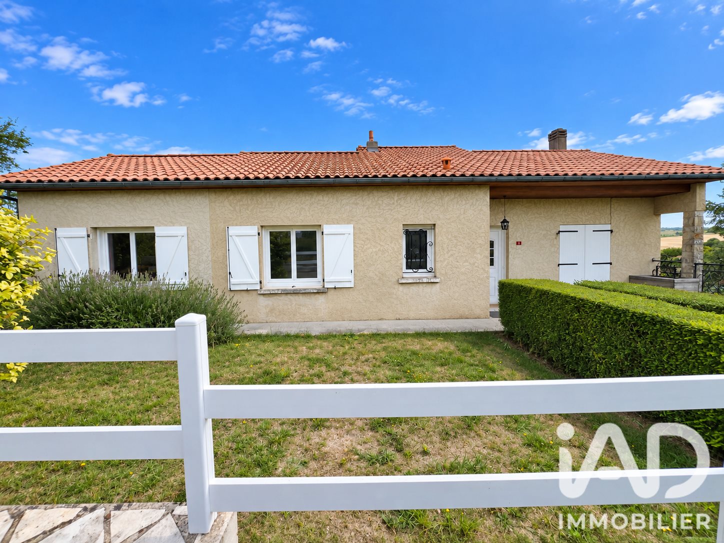 Maison à vendre, 122m², Coteaux-du-Blanzacais
