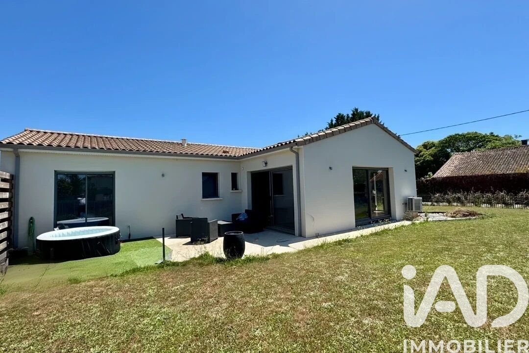 Maison à vendre, 108m², Boutiers-Saint-Trojan