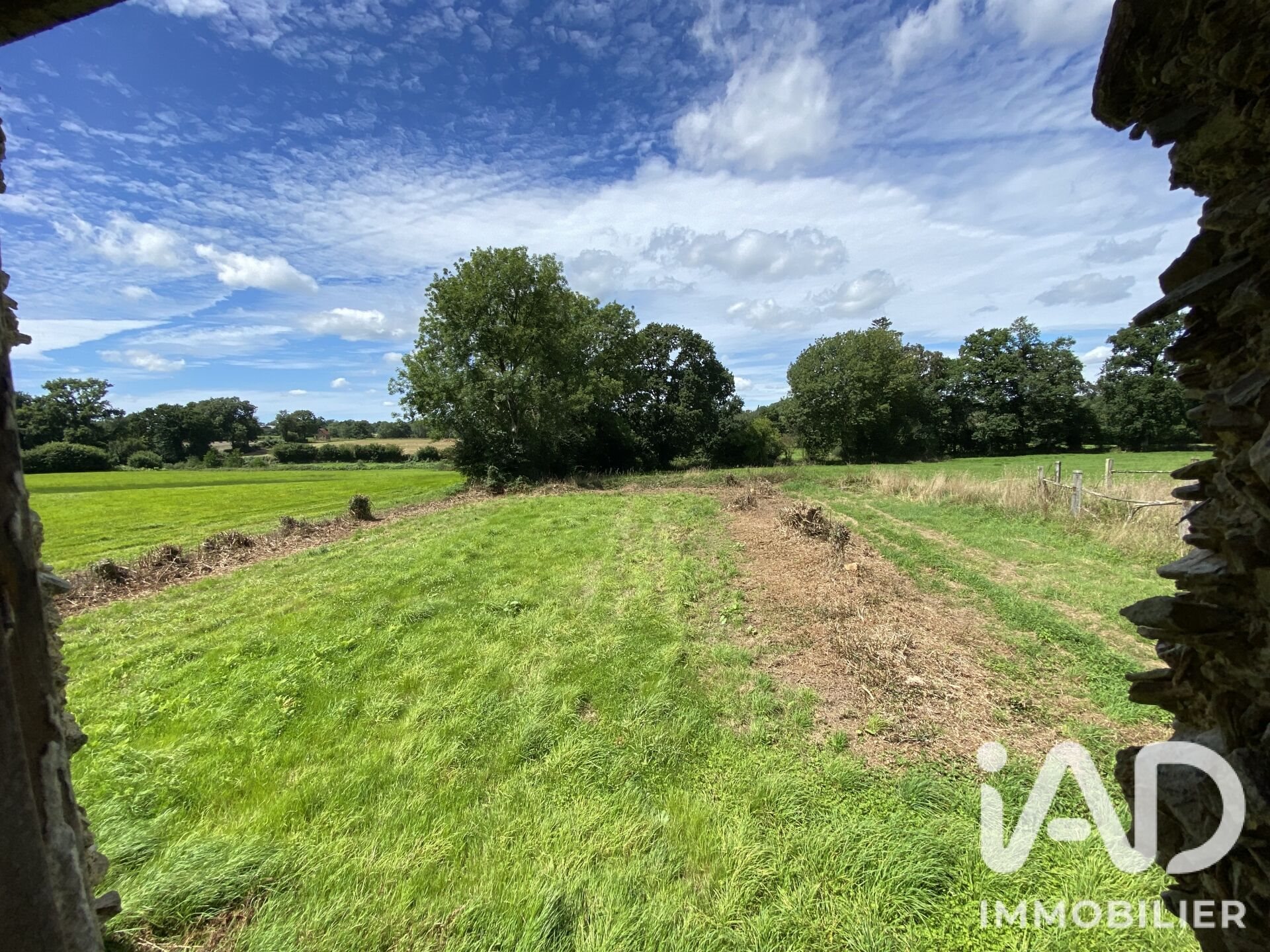 Maison à vendre, 110m², Carantilly