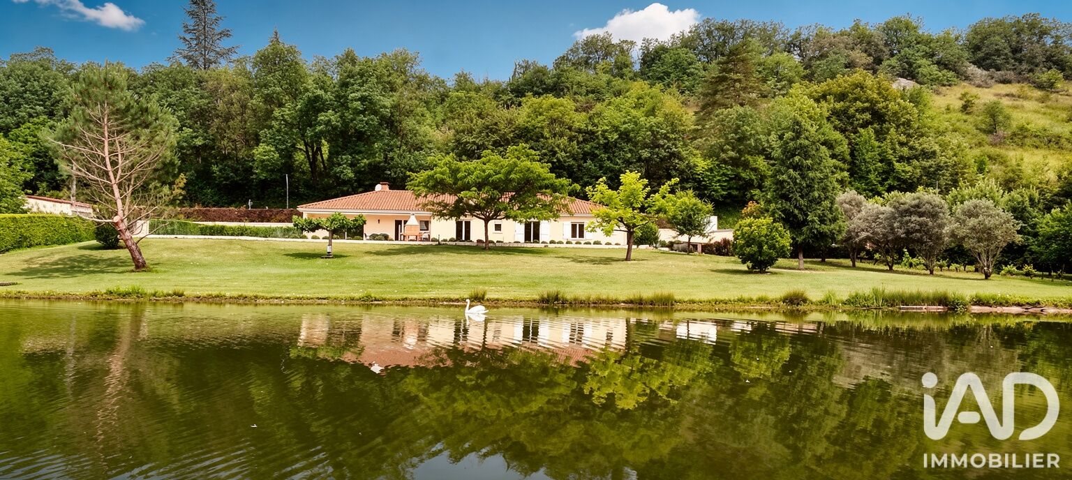Maison à vendre, 185m², Lissac-et-Mouret