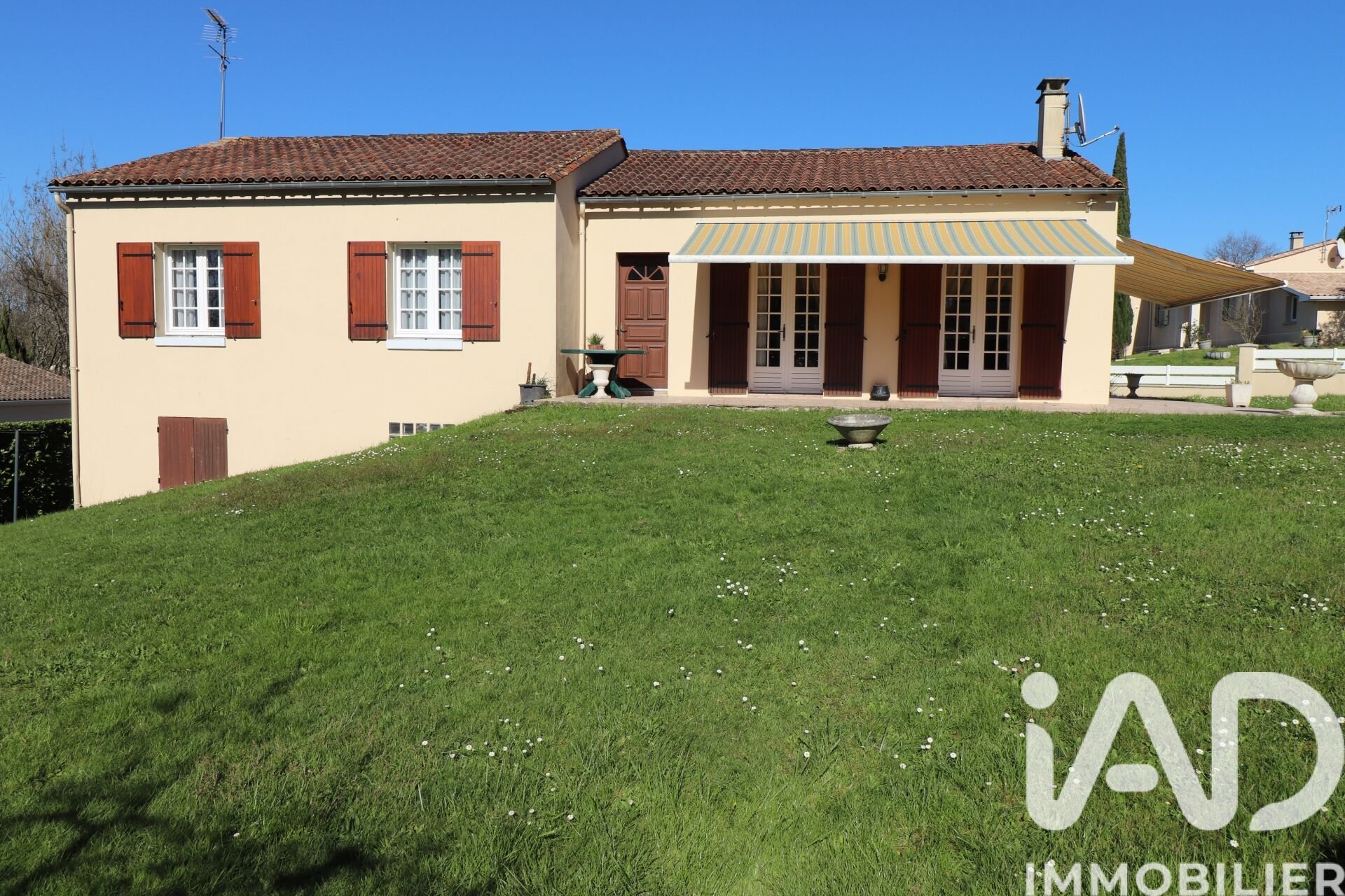 Maison à vendre, 117m², Montguyon