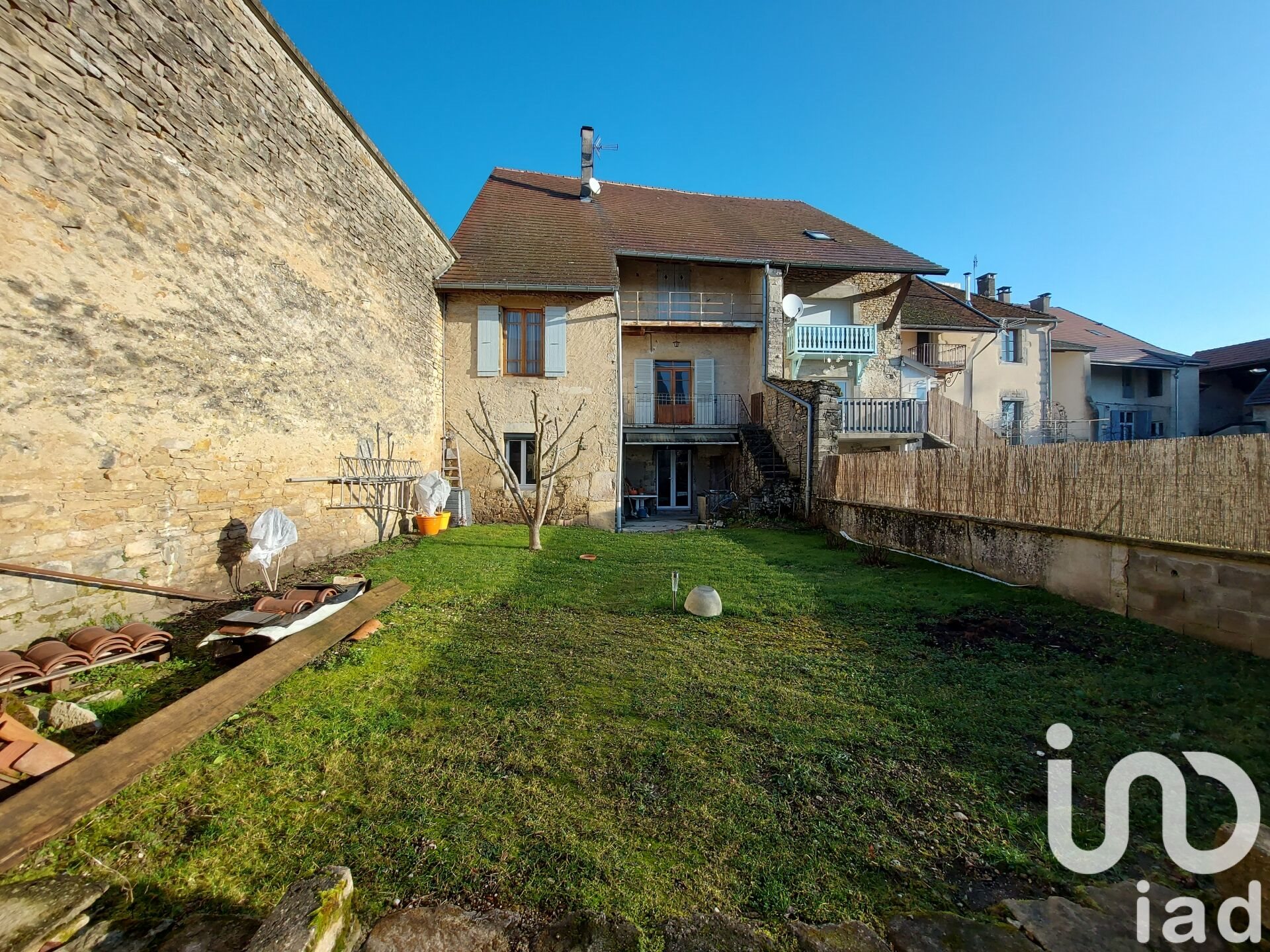 Maison à vendre, 236m², Orgelet