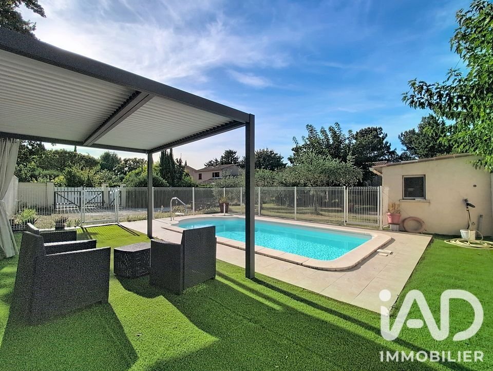 Maison à vendre, 78m², Robion