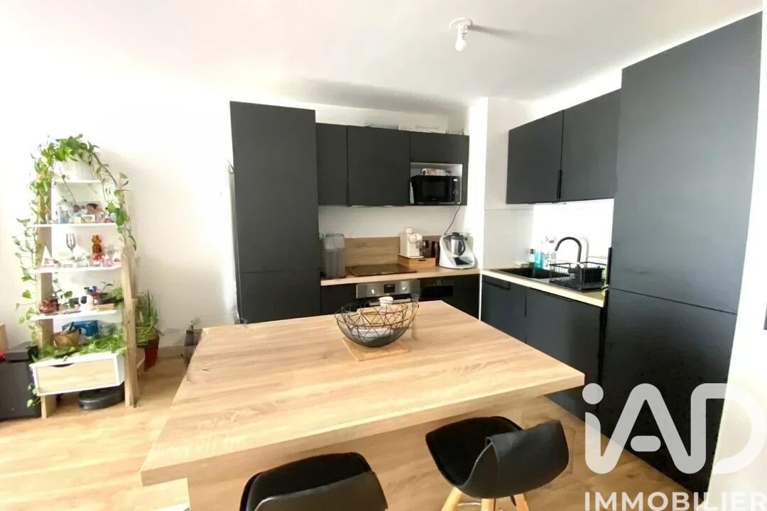 Appartement à vendre, 61m², Melun