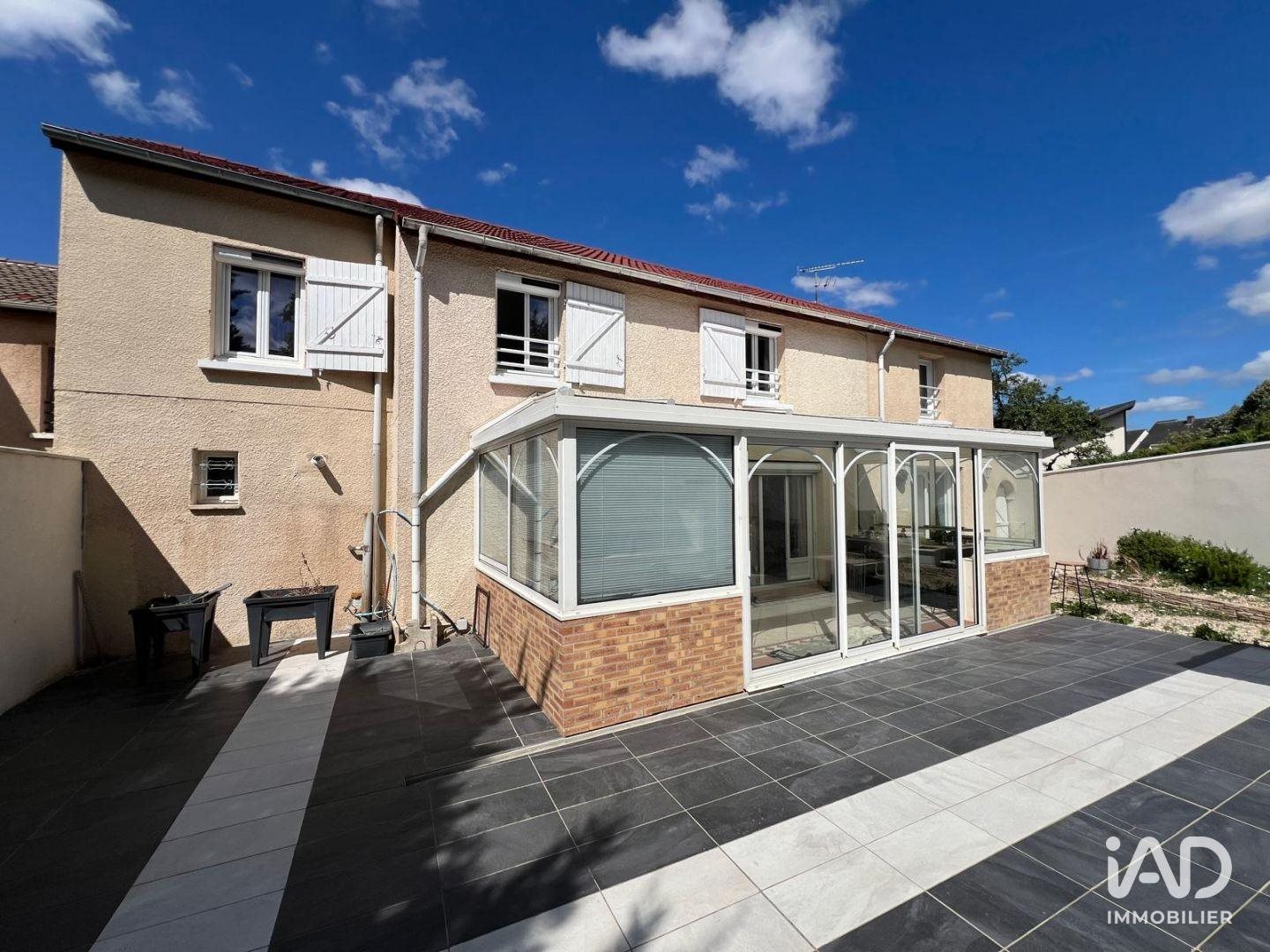 Maison à vendre, 166m², Saint-Doulchard