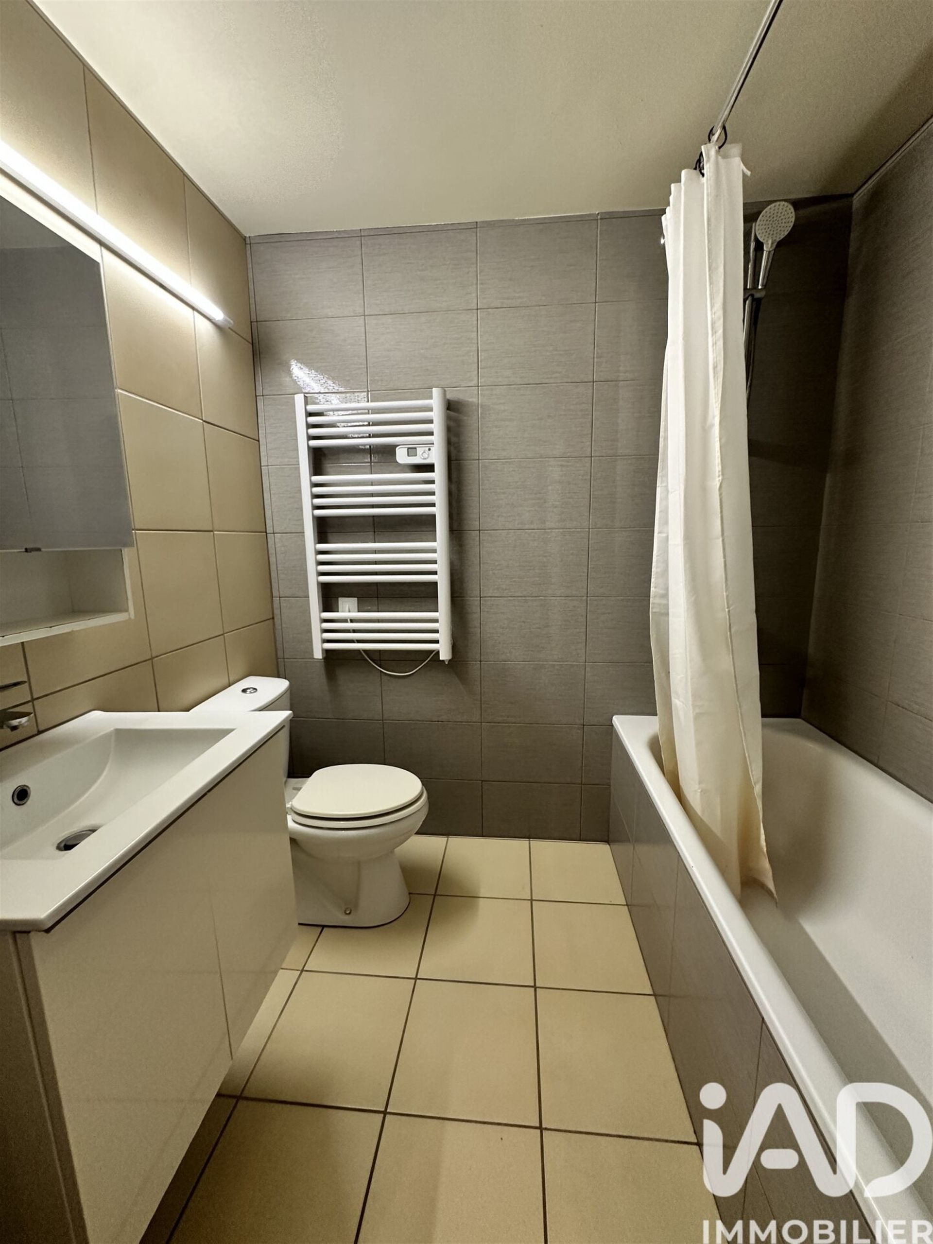 Maison à vendre, 300m², Sully-sur-Loire