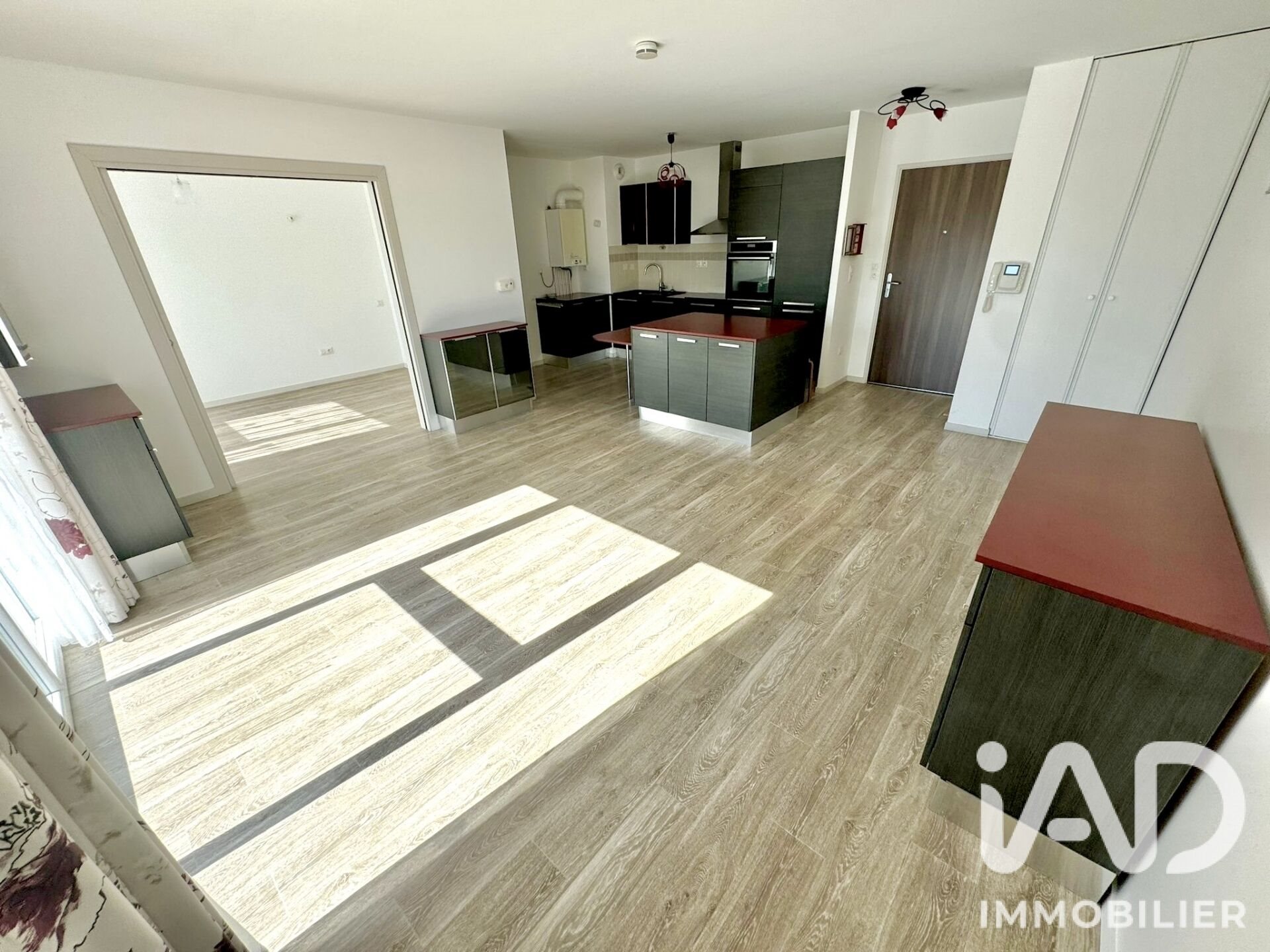 Appartement à vendre, 65m², Saint-Cyr-en-Val