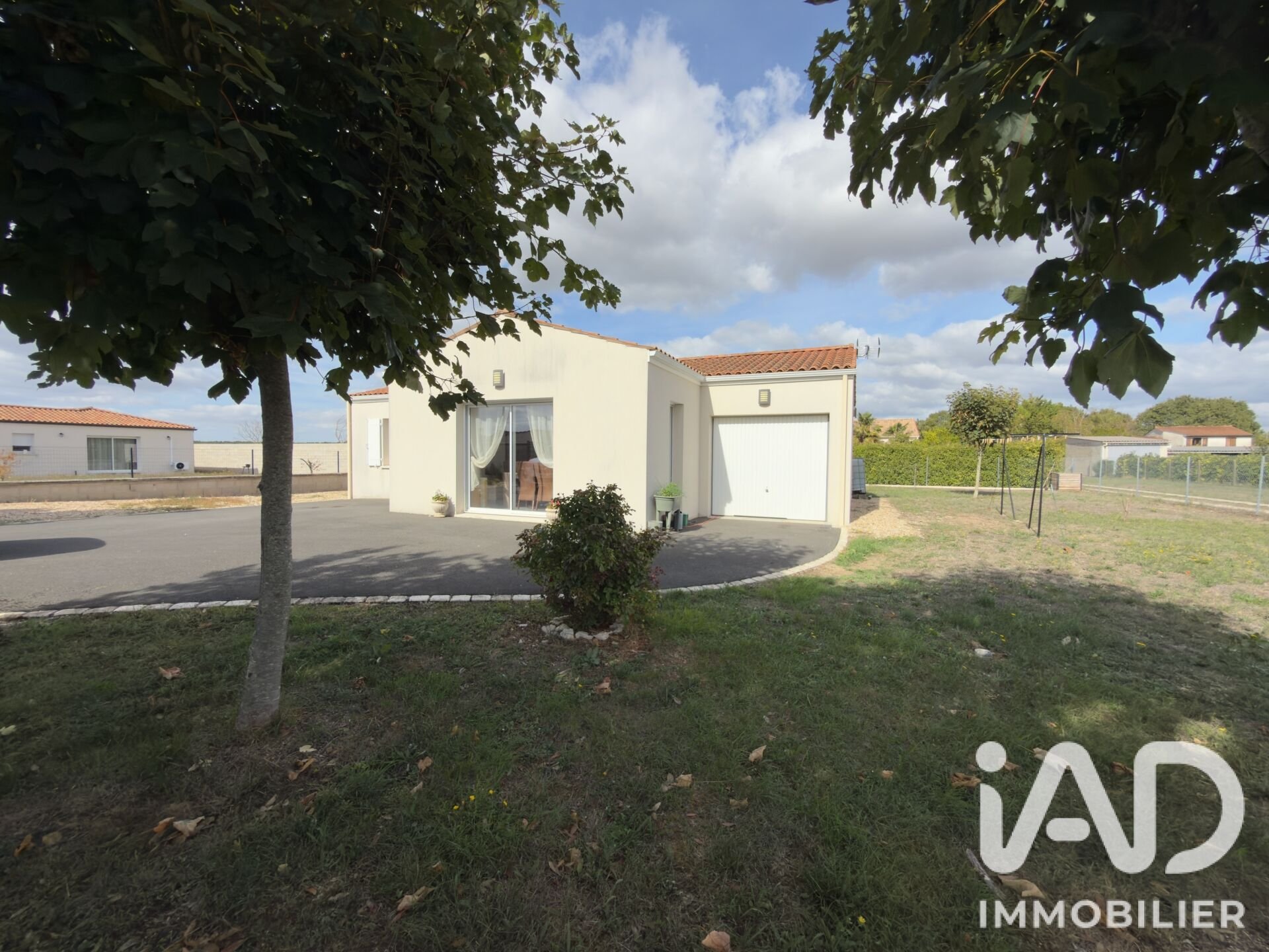 Maison à vendre, 84m², Sigogne