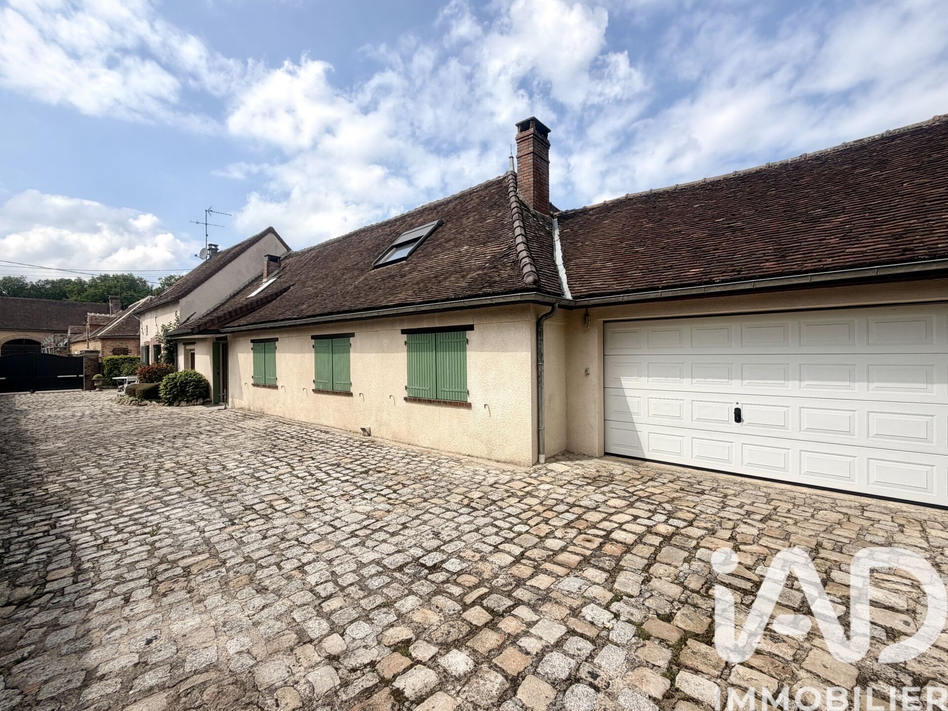 Maison à vendre, 226m², Paron