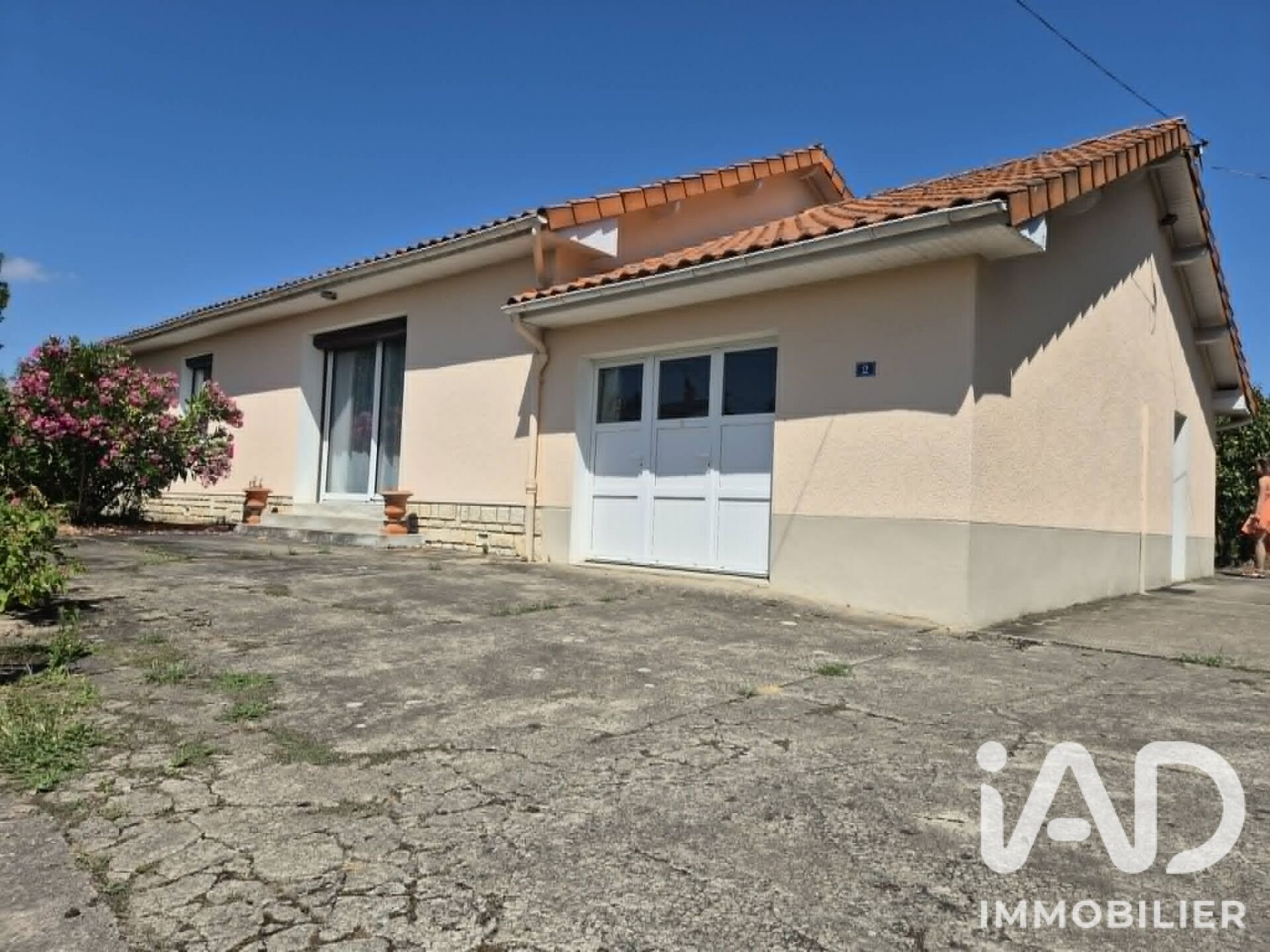 Maison à vendre, 121m², Charroux