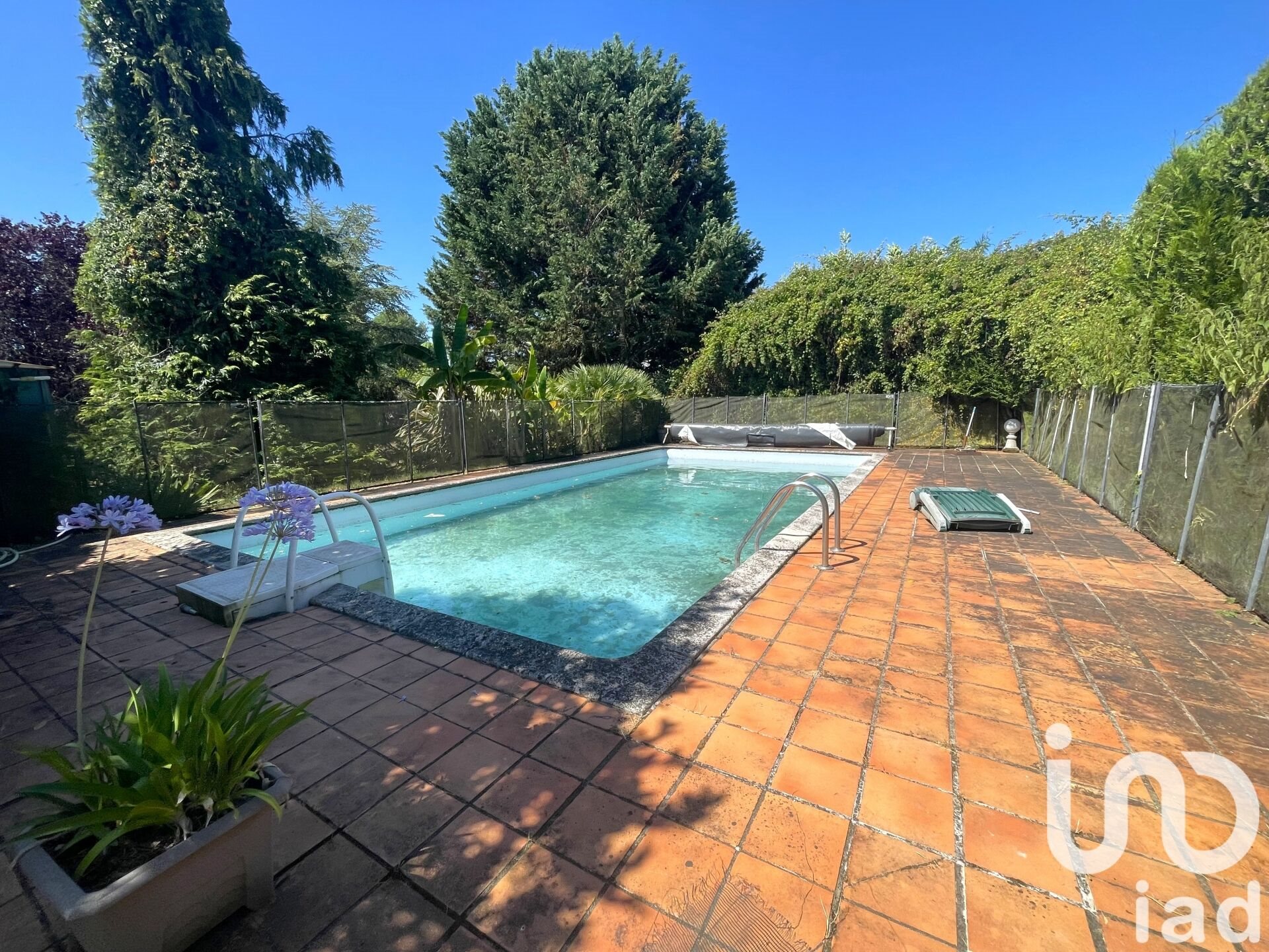 Maison à vendre, 303m², Lussant